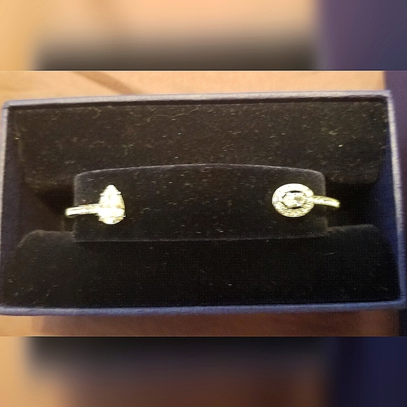 Swarovski Cuff Bracelet - Picture 2 of 5